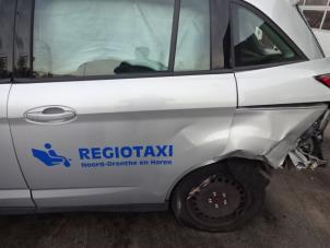 Ford Grand C-Max 1.5 TDCi 95 16V Samochód złomowany (2015, Szary)