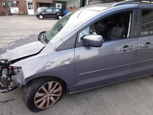 Mazda 5 1.8i 16V Épave (2006, Gris)