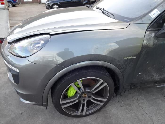 Porsche Cayenne II 3.0 S E-Hybrid 24V Épave (2015, Gris)