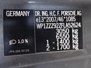 Porsche Cayenne II 3.0 S E-Hybrid 24V Épave (2015, Gris)