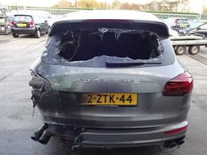 Porsche Cayenne II 3.0 S E-Hybrid 24V Épave (2015, Gris)