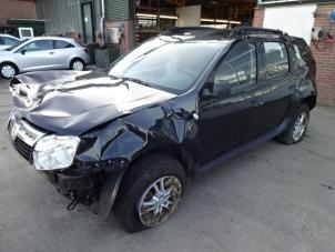 Dacia Duster 1.6 16V Épave (2010, Noir)