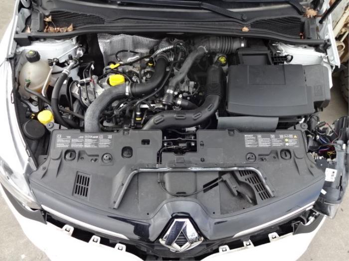Renault Clio IV 0.9 Energy TCE 90 12V Épave (2013, Blanc)
