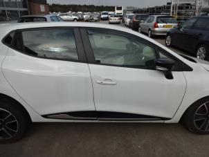 Renault Clio IV 0.9 Energy TCE 90 12V Épave (2013, Blanc)