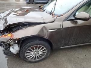 Alfa Romeo 159 1.8 MPI 16V Épave (2007, Brun)
