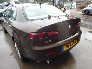 Alfa Romeo 159 1.8 MPI 16V Épave (2007, Brun)