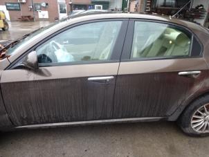 Alfa Romeo 159 1.8 MPI 16V Épave (2007, Brun)