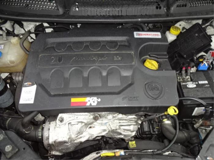 Lancia Delta 2.0 D Multijet 16V 165 Samochód złomowany (2011, Bialy)