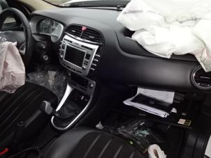 Lancia Delta 2.0 D Multijet 16V 165 Samochód złomowany (2011, Bialy)