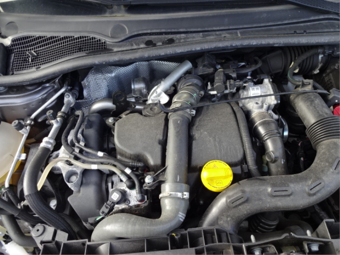 Renault Clio IV Estate/Grandtour 1.5 Energy dCi 90 FAP Salvage vehicle (2015, Gray)