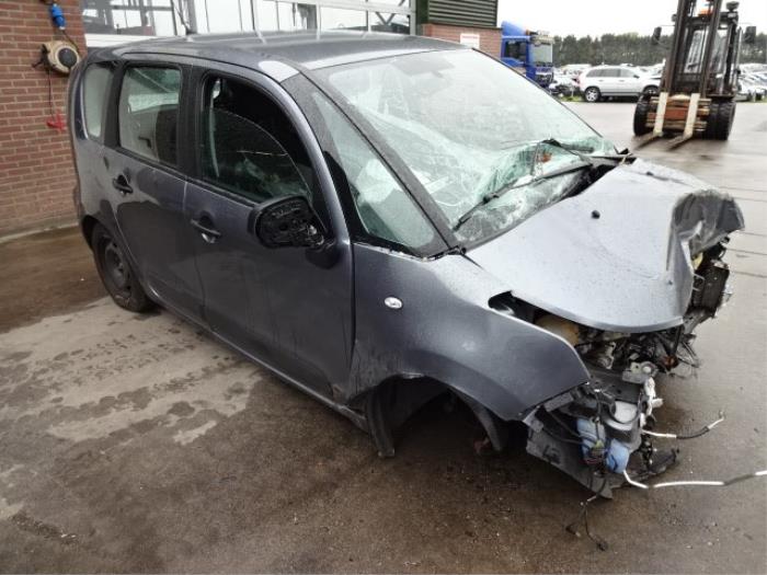 Citroen C3 Picasso 1.4 16V VTI 95 Épave (2009, Gris)
