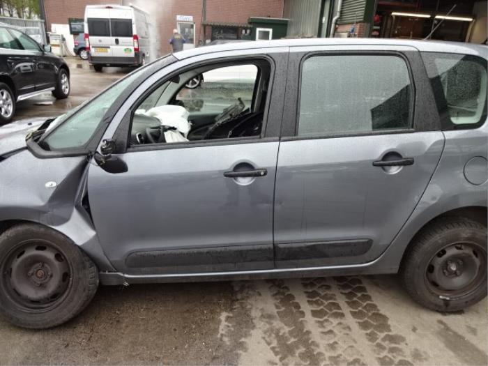Citroen C3 Picasso 1.4 16V VTI 95 Épave (2009, Gris)