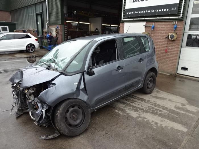 Citroen C3 Picasso 1.4 16V VTI 95 Épave (2009, Gris)