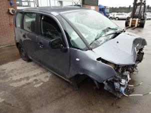 Citroen C3 Picasso 1.4 16V VTI 95 Épave (2009, Gris)