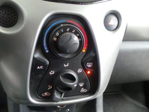 Citroen C1 1.0 Vti 68 12V Épave (2016, Blanc)
