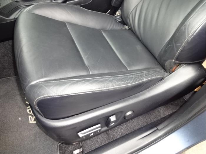 Toyota RAV4 2.0 16V VVT-i 4x4 Épave (2013, Bleu)