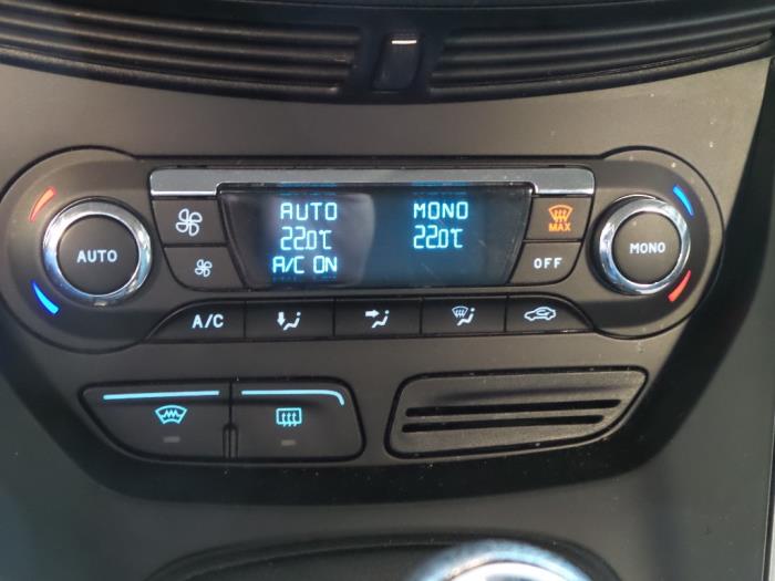 Ford C-Max 2.0 TDCi 16V Épave (2011, Gris)