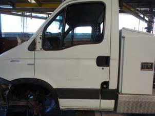 Iveco New Daily IV 40C18 Samochód złomowany (2010, Bialy)