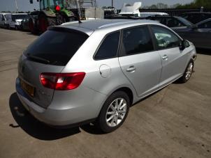 Seat Ibiza ST 1.2 TDI Ecomotive Épave (2012, Gris)