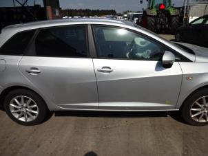 Seat Ibiza ST 1.2 TDI Ecomotive Épave (2012, Gris)