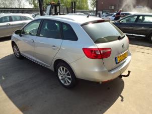 Seat Ibiza ST 1.2 TDI Ecomotive Épave (2012, Gris)