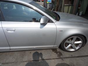 Audi A6 Avant Quattro 3.0 TDI V6 24V Samochód złomowany (2008, Szary)