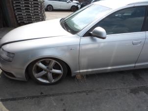 Audi A6 Avant Quattro 3.0 TDI V6 24V Samochód złomowany (2008, Szary)