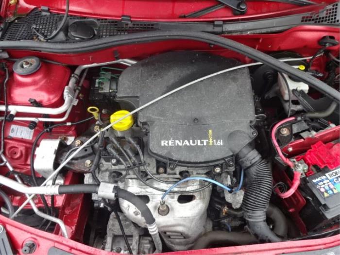 Dacia Sandero I 1.6 MPI 85 Épave (2011, Rouge)