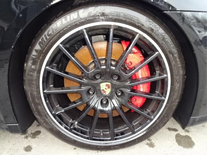 Porsche Panamera 4.8 V8 32V GTS Vehículo de desguace (2014, Negro)