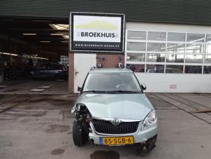 Skoda Fabia II Combi 1.2 TSI Épave (2011, Vert)