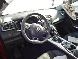 Renault Kadjar 1.2 Energy TCE 130 Épave (2016, Rouge)