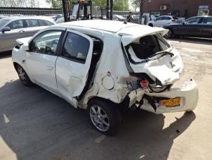 Mitsubishi Space Star 1.0 12V Épave (2016, Blanc)