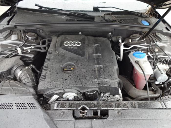 Audi A5 Sportback 2.0 TFSI 16V Quattro Épave (2010, Gris)