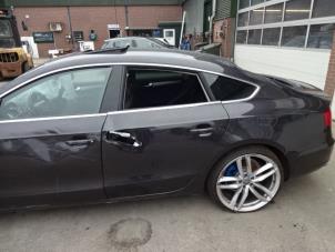 Audi A5 Sportback 2.0 TFSI 16V Quattro Épave (2010, Gris)
