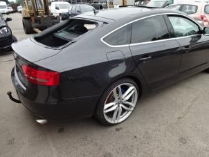Audi A5 Sportback 2.0 TFSI 16V Quattro Épave (2010, Gris)
