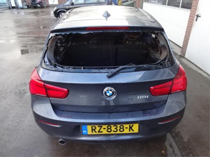 BMW 1 serie 118i 1.5 TwinPower 12V Samochód złomowany (2018, Szary)