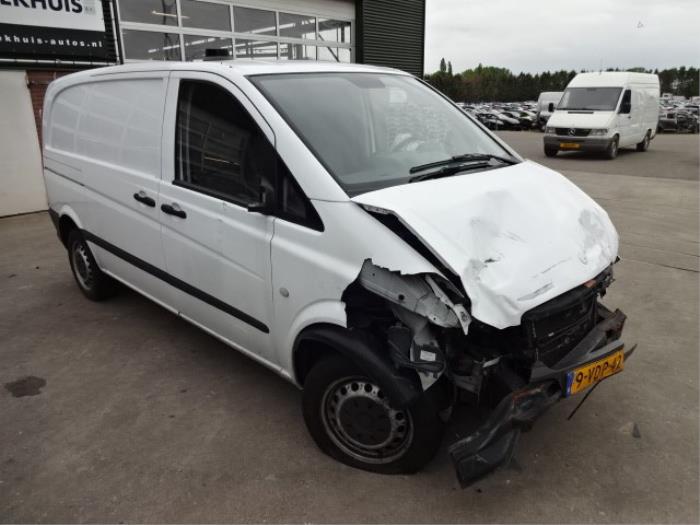 Mercedes Vito 2.2 109 CDI 16V Skrotfordon (2009, WIT)