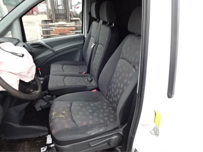 Mercedes Vito 2.2 109 CDI 16V Skrotfordon (2009, WIT)