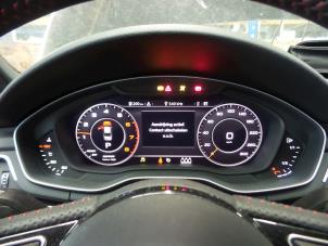 Audi A4 2.0 T MHEV 16V Samochód złomowany (2018, Czarny)