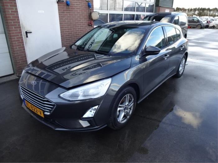 Ford Focus 4 1.0 Ti-VCT EcoBoost 12V 100 Épave (2019, Gris)