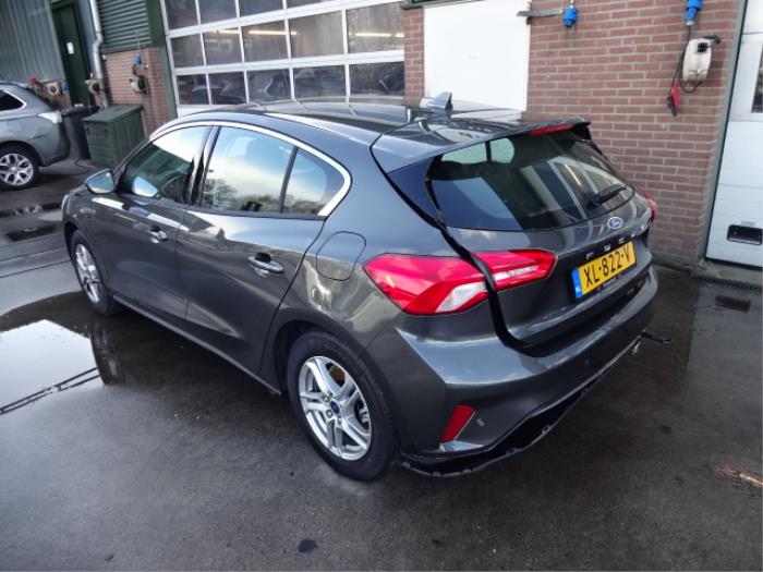 Ford Focus 4 1.0 Ti-VCT EcoBoost 12V 100 Épave (2019, Gris)