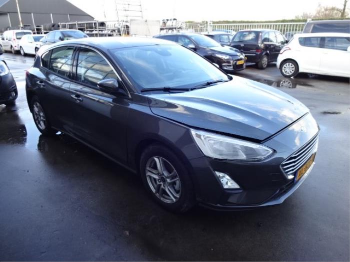 Ford Focus 4 1.0 Ti-VCT EcoBoost 12V 100 Épave (2019, Gris)