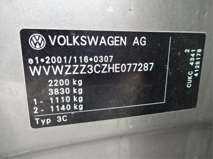 Volkswagen Passat 1.4 TSI GTE 16V Vehículo de desguace (2016, Gris)