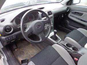 Subaru Impreza 01- Épave (2007, Gris)