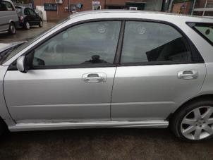 Subaru Impreza 01- Épave (2007, Gris)