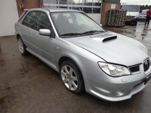 Subaru Impreza 01- Épave (2007, Gris)