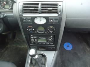 Ford Mondeo III Wagon 1.8 16V Épave (2003, Noir)