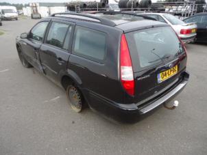 Ford Mondeo III Wagon 1.8 16V Épave (2003, Noir)