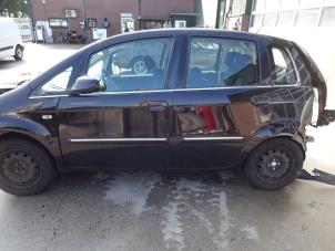 Lancia Musa 1.3 JTD Multijet 95 Samochód złomowany (2012, Czarny)