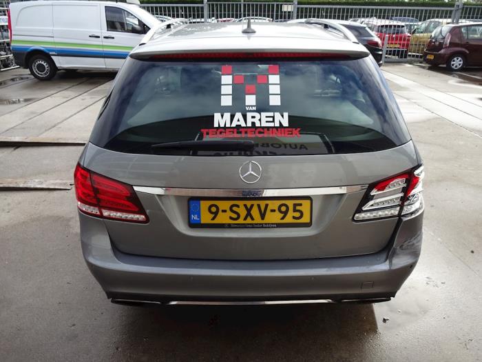 Mercedes E Estate E-200 CDI 16V BlueEfficiency,BlueTEC Épave (2013, Gris)